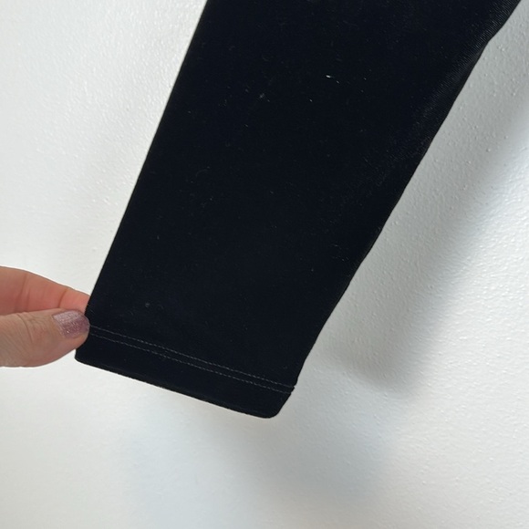 Talbots Black Velvet Cowl Neck Top Womens MP Dark Feminine Holiday Party Classy - Picture 5 of 11